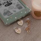 Vintage Heart & Schleife - USB-C Dust Plug (Kopie)