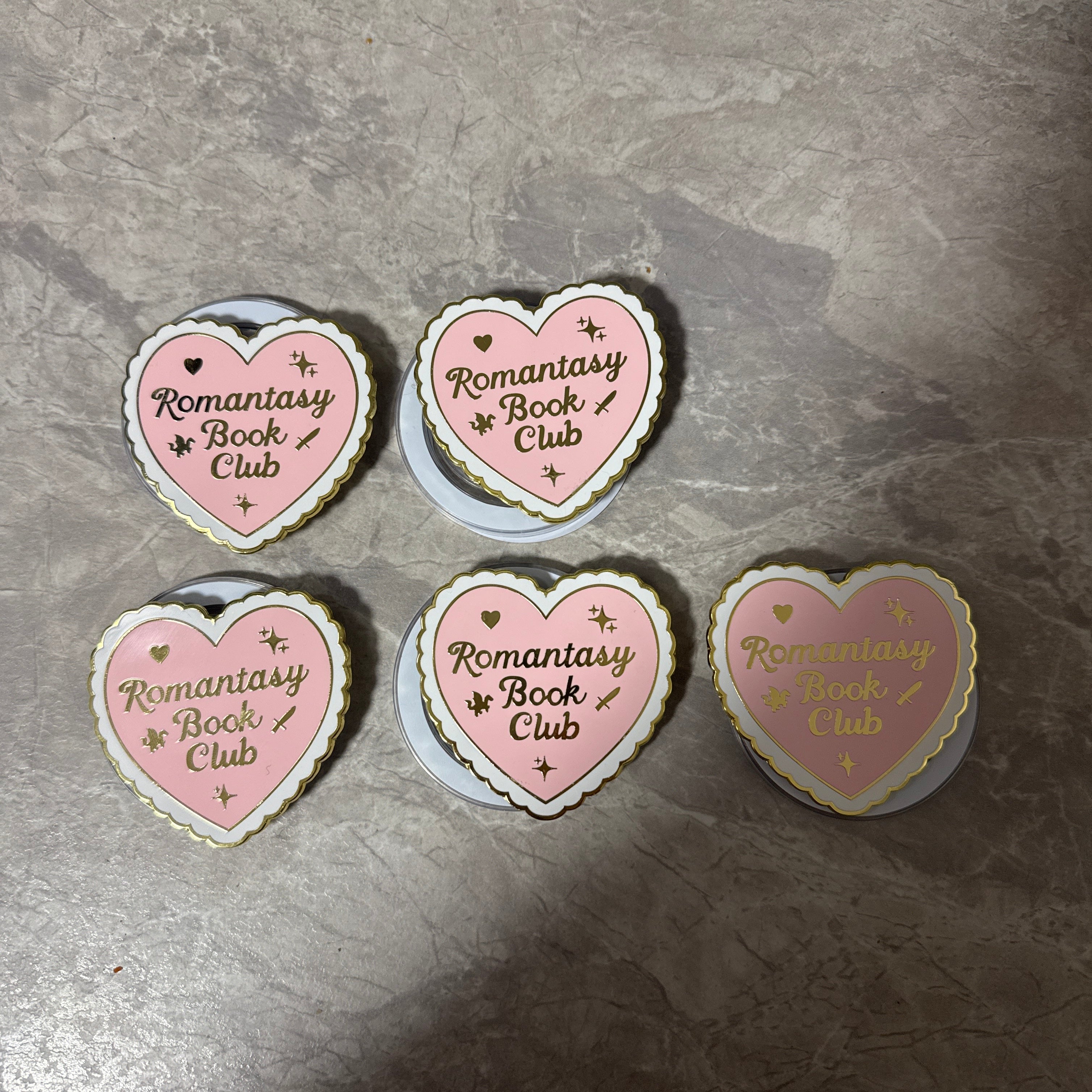 Magnetischer eBook & Handy Halter - "Romantasy Book Club"